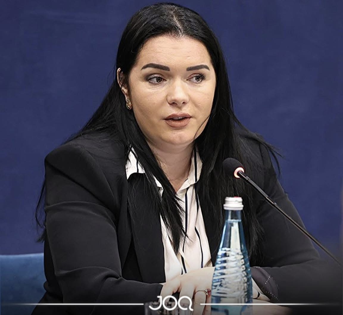 Shkarkimi i Linda bukuroshes, lekët e korrupsionit të tenderave janë fshehur në një apartament në Elbasan?!