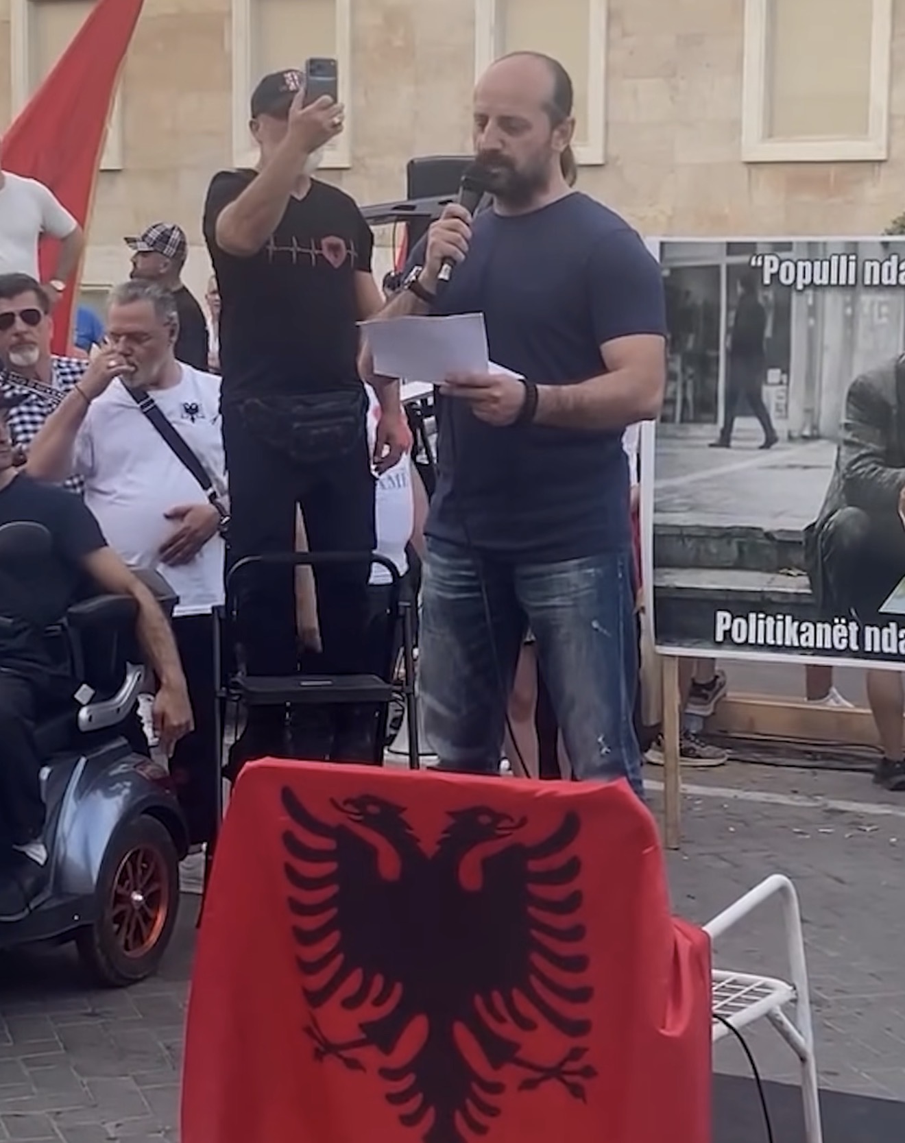 Taulant Balla  Dritan Goxhaj është zëdhënës i Iranit në Shqipëri