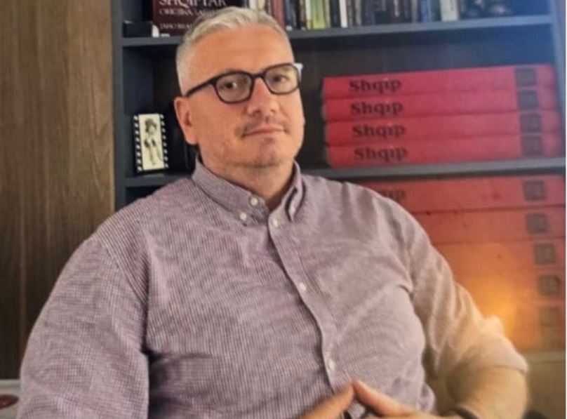 Ish zv drejtori i TCH krijoi media me grupin kriminal  mori në punë gazetar këshilltarin e Vin Hoxhës