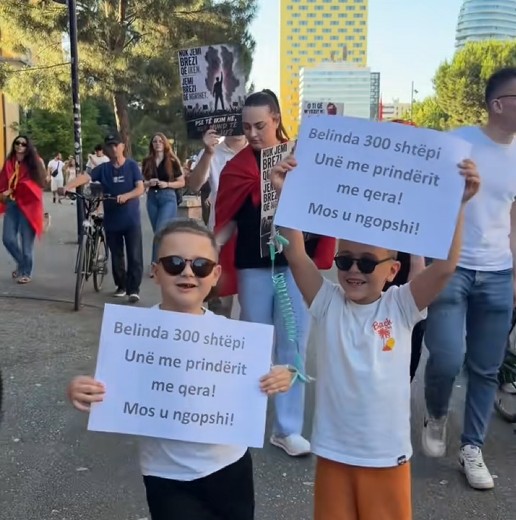 Vogëlushët japin leksion për pabarazinë: Bela me 300 shtëpi, ne me qera