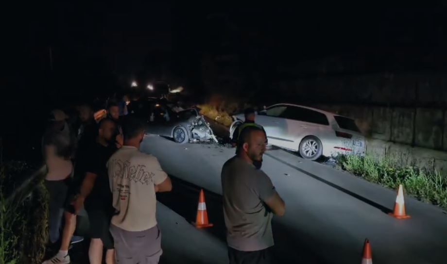 Po ktheheshin nga dasma, aksident i rëndë në Fier-Levan, 3 të plagosur