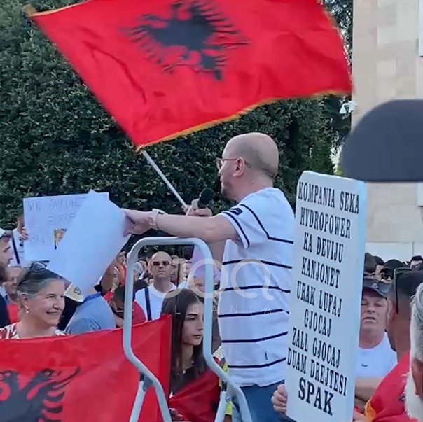 Pyetja 1 milion dollarëshe e qytetarit drejtuar Endri Shabanit  Për kë popull punon ti  