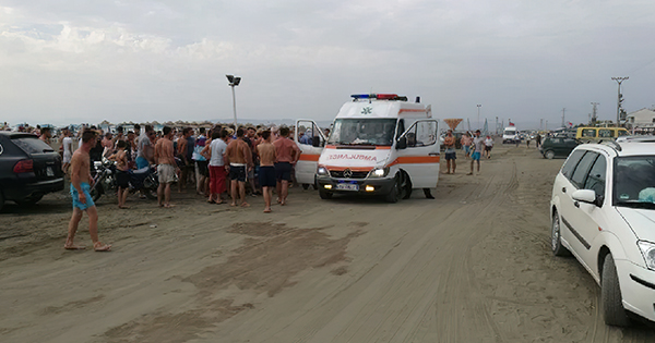 Tragjedi në Durrës: Mbytet në det një 50-vjeçar