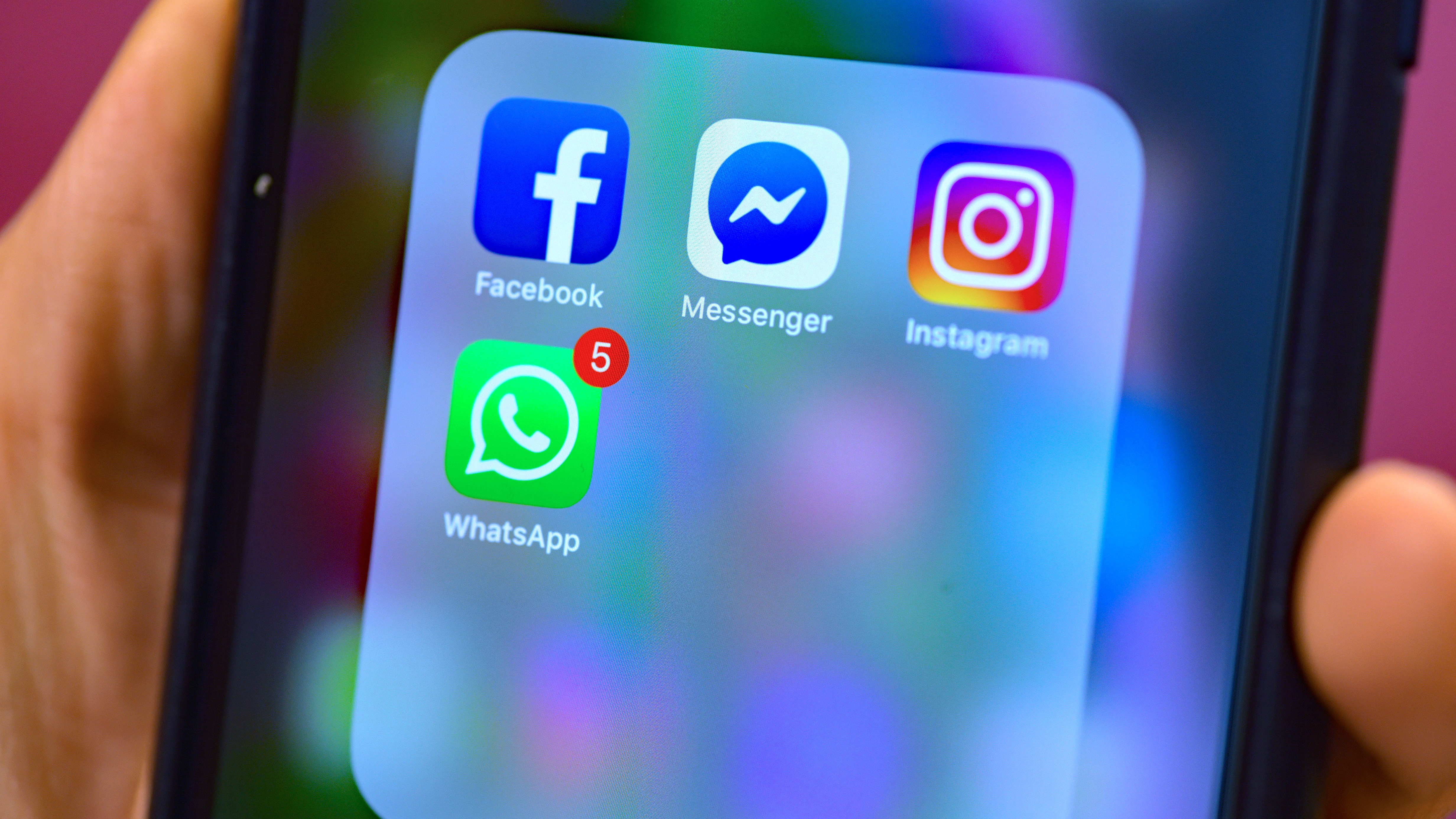 Bie Meta  probleme globale me Facebook  Instagram dhe Messenger