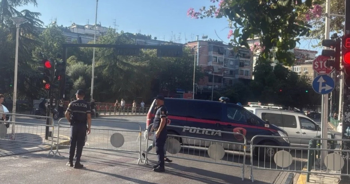  Nuk na përfaqësoni   qytetarët sot protestë para Kuvend