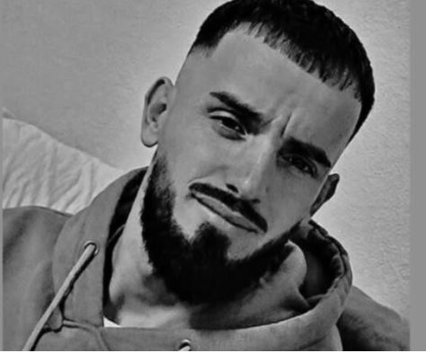 E trishtë: 26-vjeçari vdiq pasi u godit nga rrufeja, familja del me njoftim