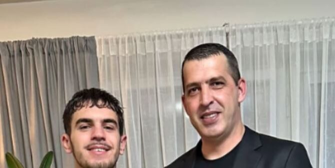 “Babi të do shumë”- Vritet aksidentalisht në Suedi i riu shqiptar, babai prek me dedikimin për djalin