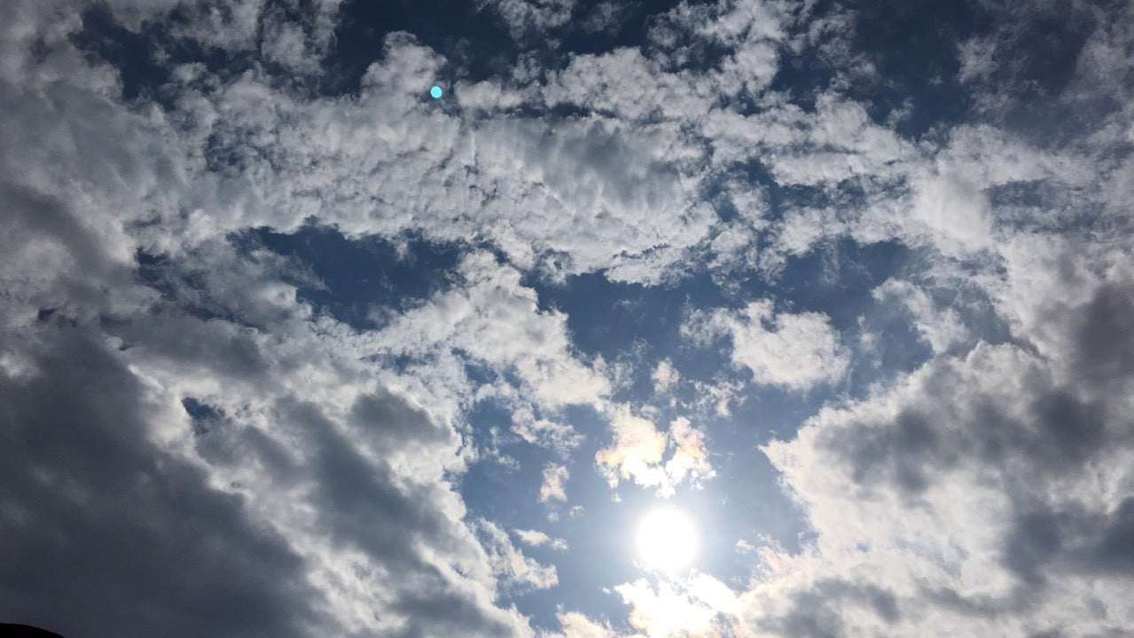 “Dimër” në mes të verës? Parashikimi i motit për sot