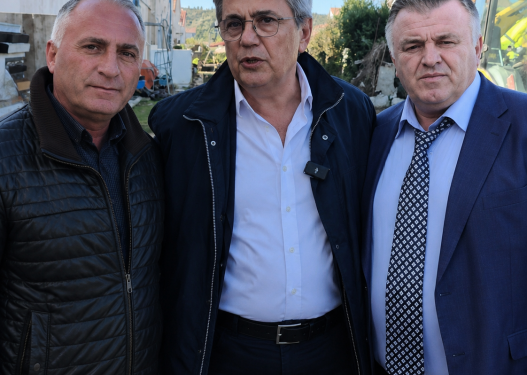 Benet Beci i jep 2.5 MILIARD LEKË kushos së ish-deputetit të PS Paulin Sterkaj