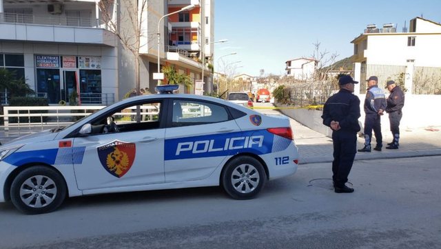 Të shtëna me armë zjarri në Kurbin, plagoset një 22-vjeçar