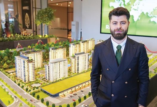 885,500 m2 në Vlorë i jepen turkut për 1€