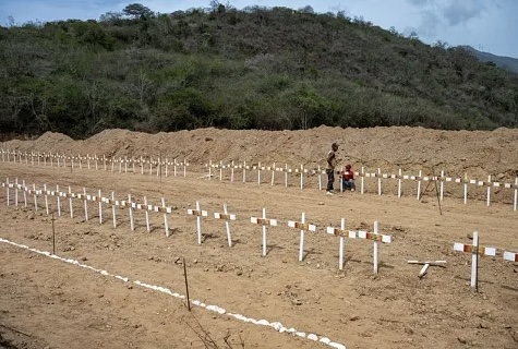 termetet-vdekjeprurese-ne-venezuele-bilanci-rritet-hapen-varre-masive-per-viktimat