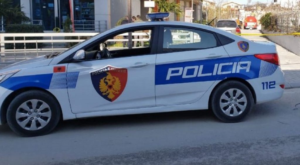 Atentat në Bërxullë  50 vjeçari vritet në derë të shtëpisë