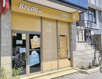 Fajde e legalizuar: “Kredo” mbyll vitin me 6.3 milionë euro fitim në kurriz të qytetarëve të zhytur në borxhe
