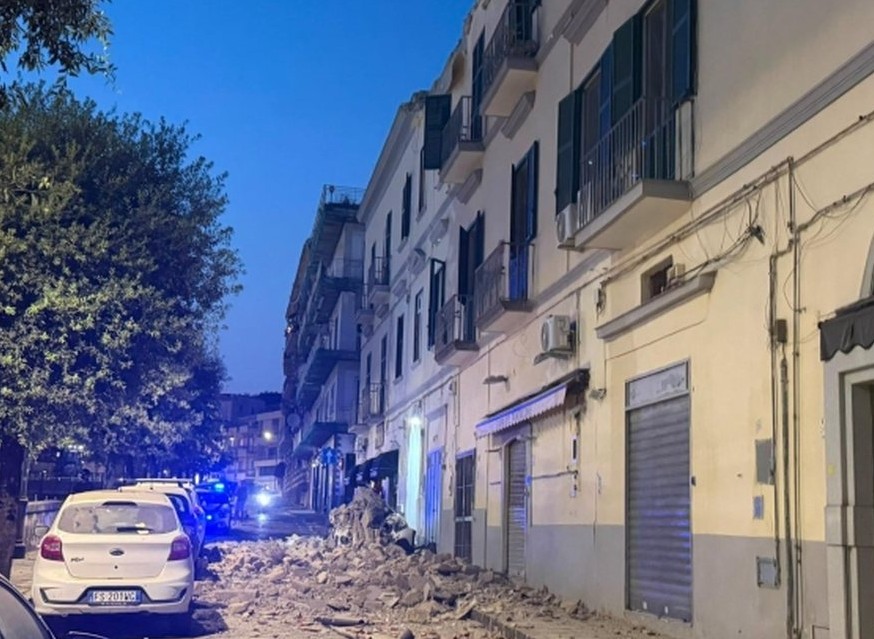Tërmeti më i fortë në 40 vitet e fundit trondit Napolin: Dëme në banesa, bllokohen trenat dhe metrotë