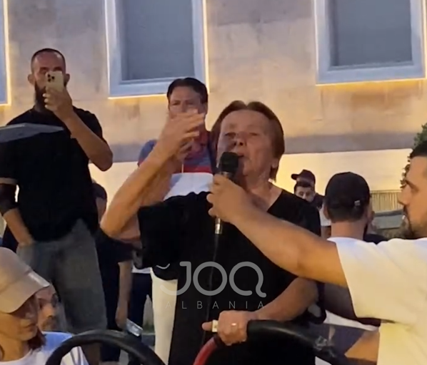 Klithma e pensionistes nga Saranda  Institucionet më trajtuan si kafshë 