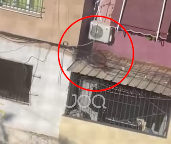 Shkëndija që mund të kthente një pallat në hi, momenti kur kabllot marrin flakë