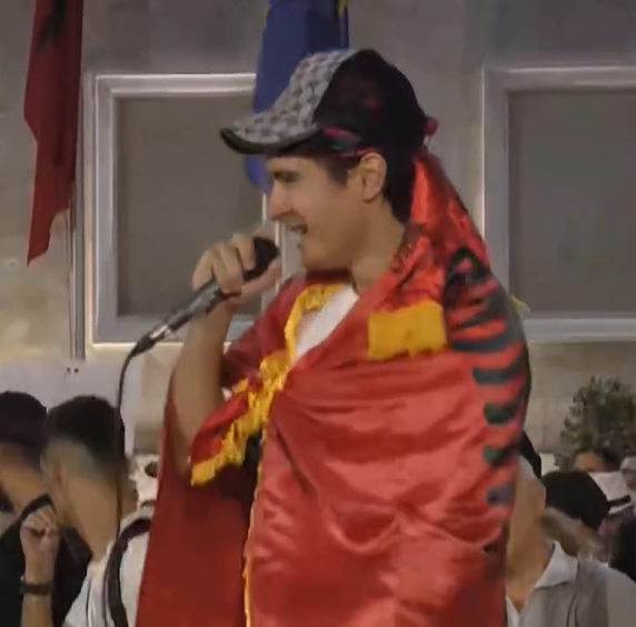 I riu në protestë  Ne duam të hamë  të pimë dhe të q 