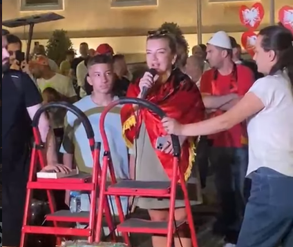 Fjalimi emocionues i protestueses   Jam këtu për gjyshërit që nuk arrita t u hedh një grusht dhe 