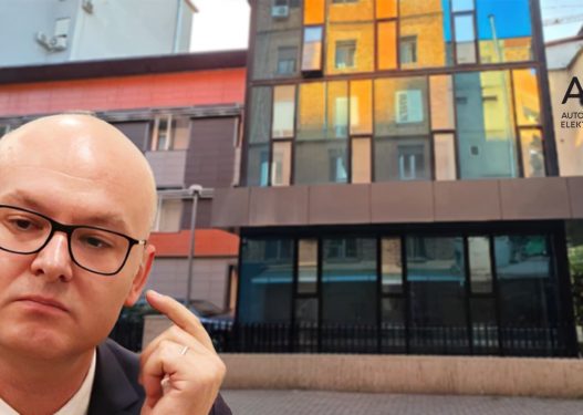 Miliona lekë tendera, Gentian Salës së AKEP i mbyllen gjithë faqet shqiptare me prapashtesën .AL