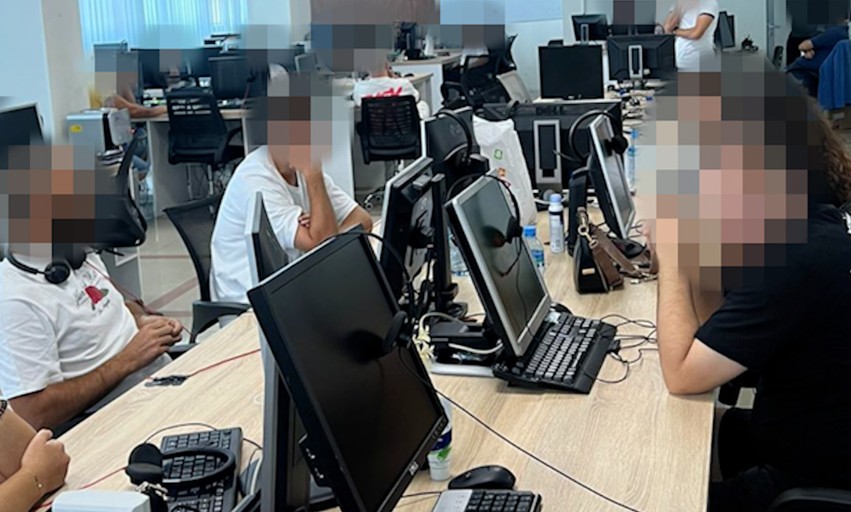 SMS të e Call Center ave në 2025 që përfshijnë policinë  Na njoftuan këta të shtetit  sot pushim