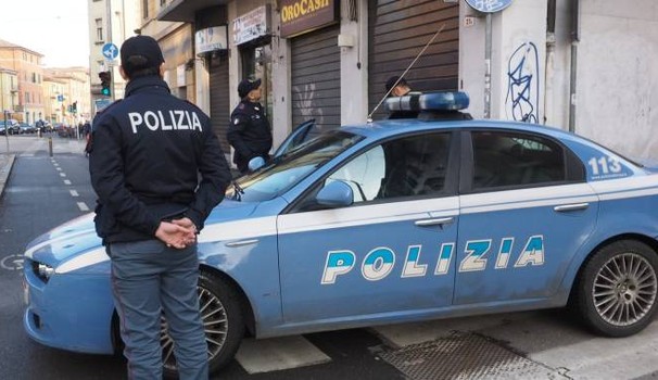 Drogë nga Shqipëria drejt Italisë, identifikohen dy shqiptarët, mes tyre një vajzë