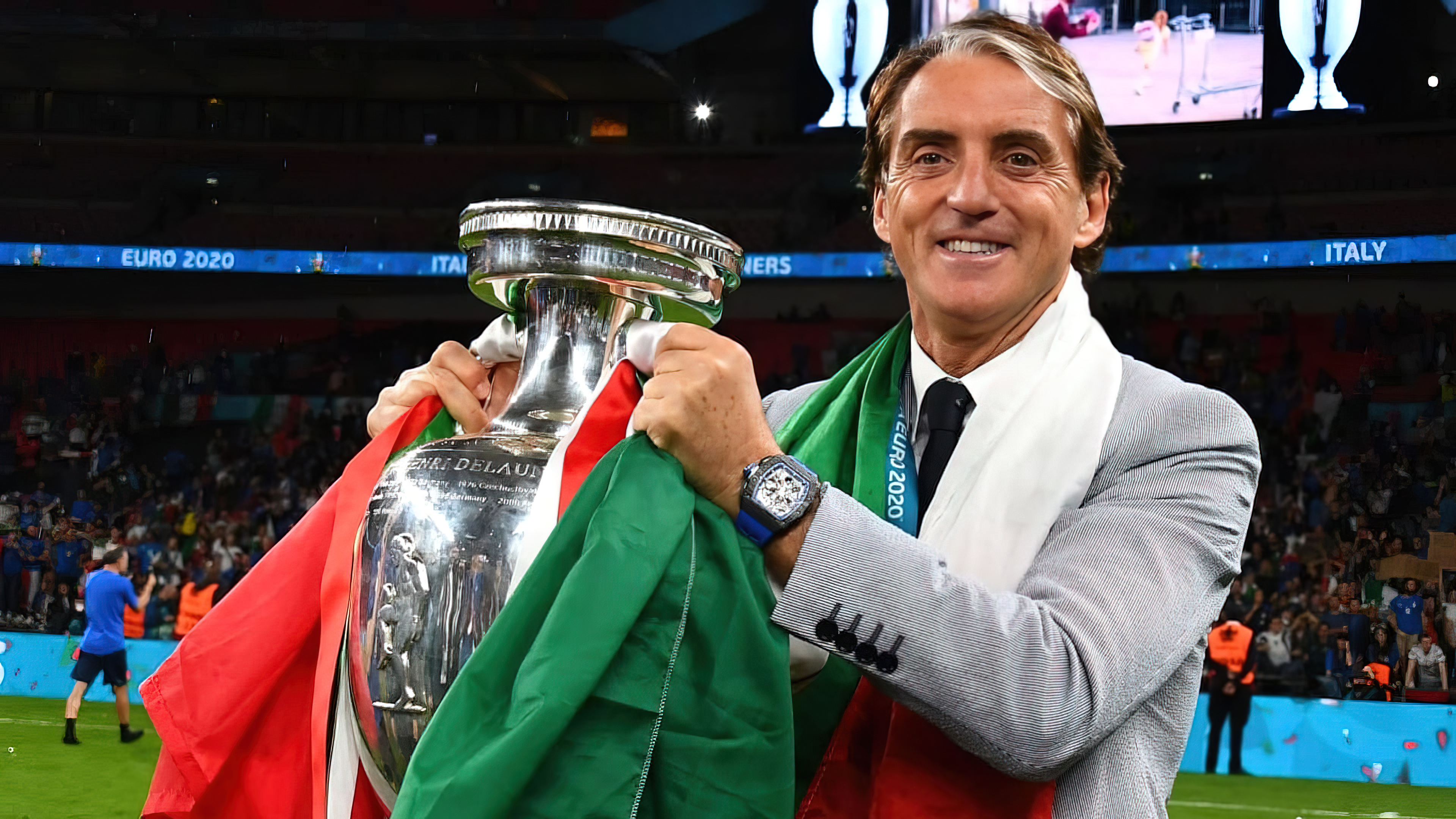 Italia kthehet te “steka e vjetër”, Roberto Mancini merr drejtimin e  “Axurrëve”