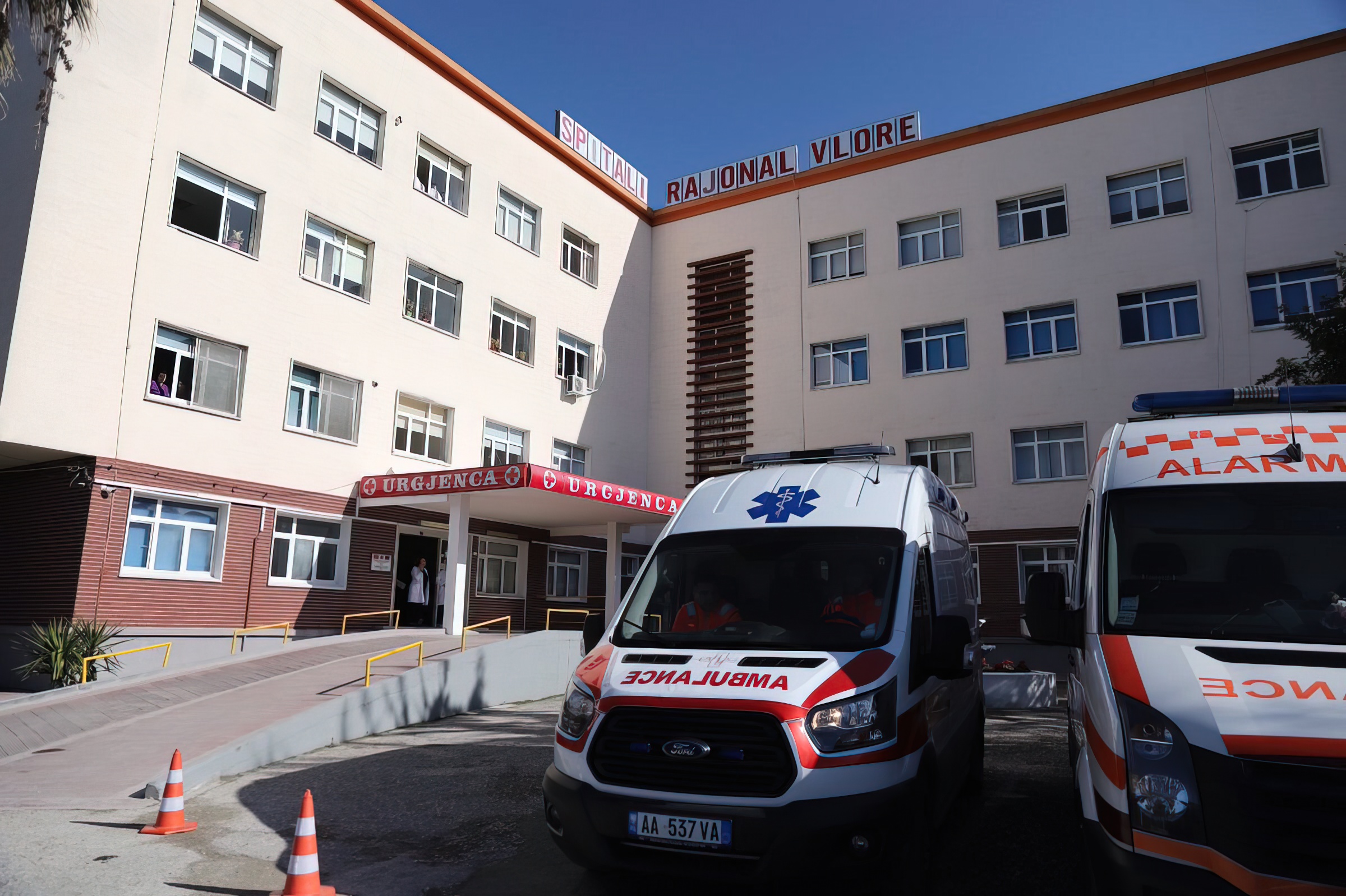 Kërkohet gjak i grupit B negativ për një pacient të shtruar në spitalin e Vlorës