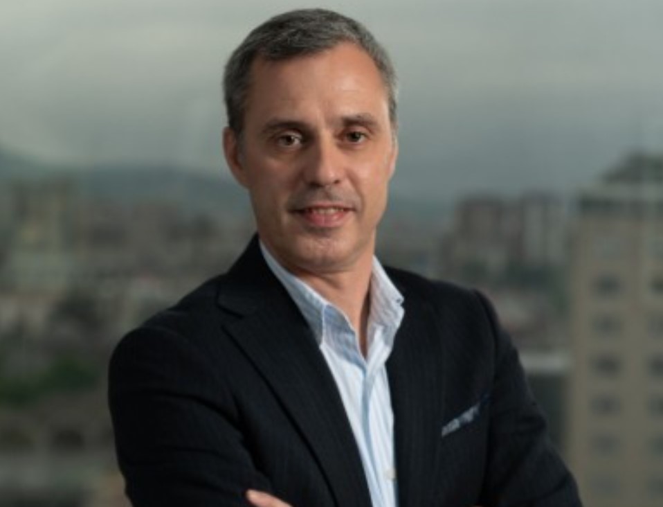 Gjendet pa shenja jete drejtori i televizionit Alsat, Lirim Hajredini