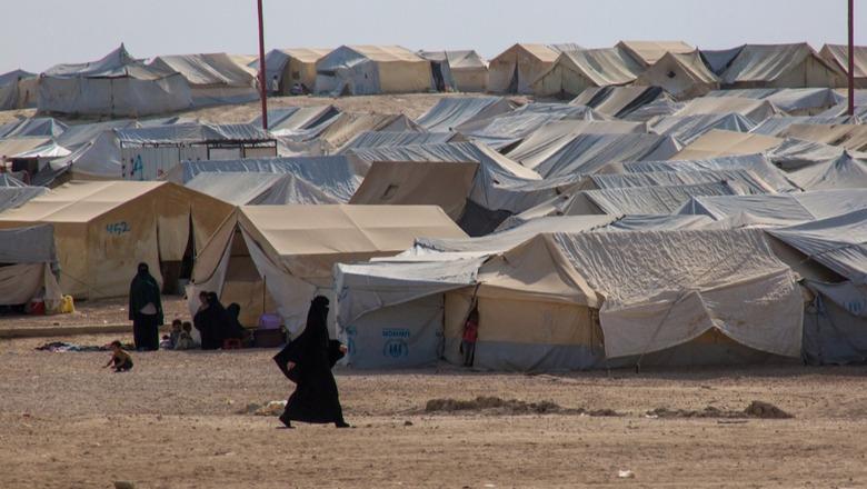 Riatdhësohen nga Siria pesë shtetas shqiptarë