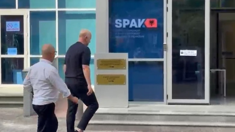Fshehu vilën e Ballukut në Drimadhes, Tare paraqitet në SPAK