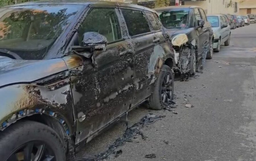 3 makina në zjarr  digjen kazanët e mbetjeve në Durrës