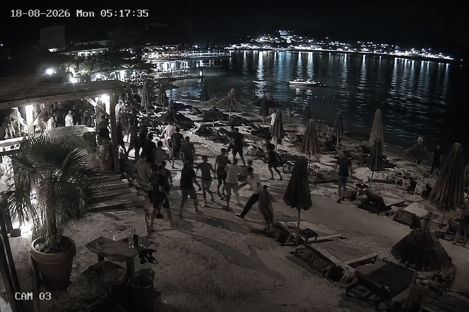 Del videoja e vrasjes në Ksamil! Portugezin e therën për 6 minuta