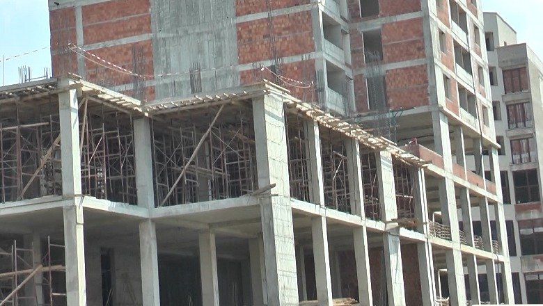 Humb jetën 40-vjeçari në Durrës, u gjet pa ndjenja në kantierin e ndërtimit