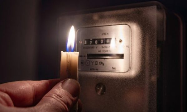 Godoleshi pa energji elektrike prej dy ditësh  banorët kërkojnë ndërhyrje urgjente