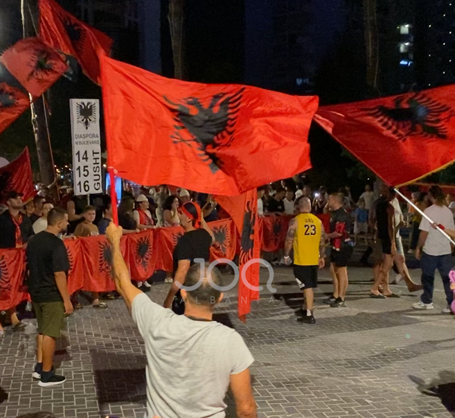 Dita e 73-të e protestës, nis marshimi i qytetarëve: “Shqipëria e shqiptarëve, vdekje tradhtarëve!”