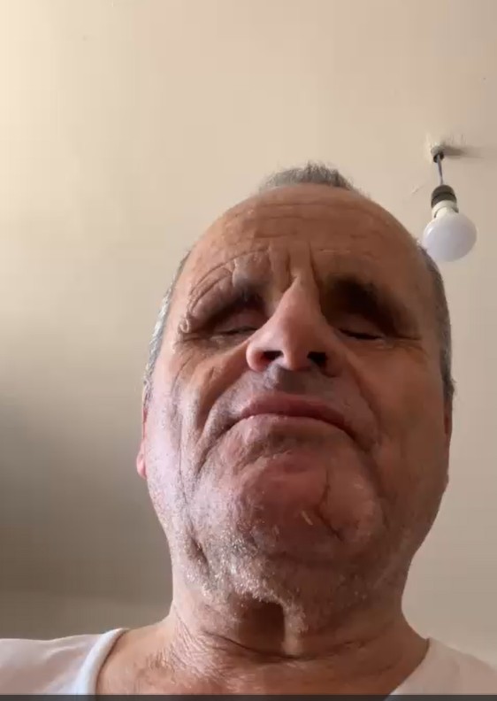 Apeli prekës nga Maliqi   Jam i verbër  nuk arrij të përballoj shpenzimet  Kush ka mundësi  të më ndihmojë 