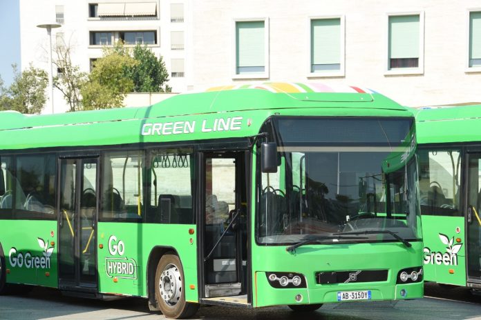 Autobusi i “Green Line” i oligarkut Çausholli vrau të moshuarin te vijat e bardha