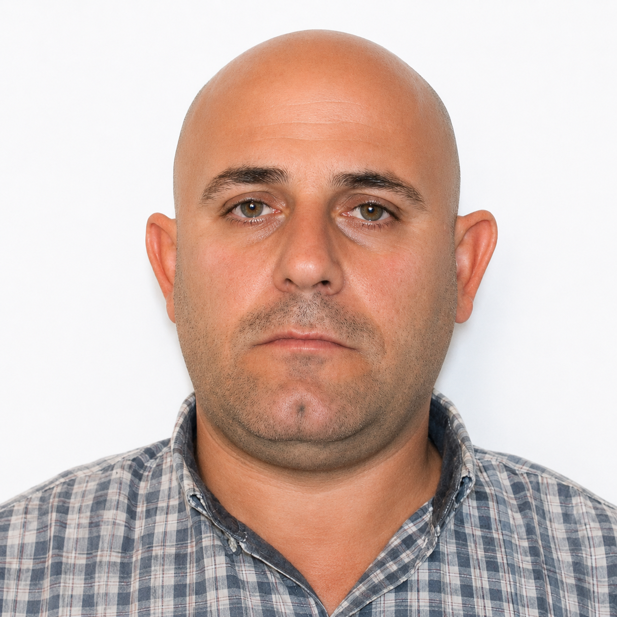 Ngjarje e inskenuar? Shpërthimi ndodhi mbrëmjen e djeshme, gruaja e Zallës lajmëroi policinë nga Italia