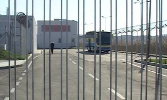Zbardhen emrat e tre të dënuarve të përfshirë në sherrin në burgun e Fierit