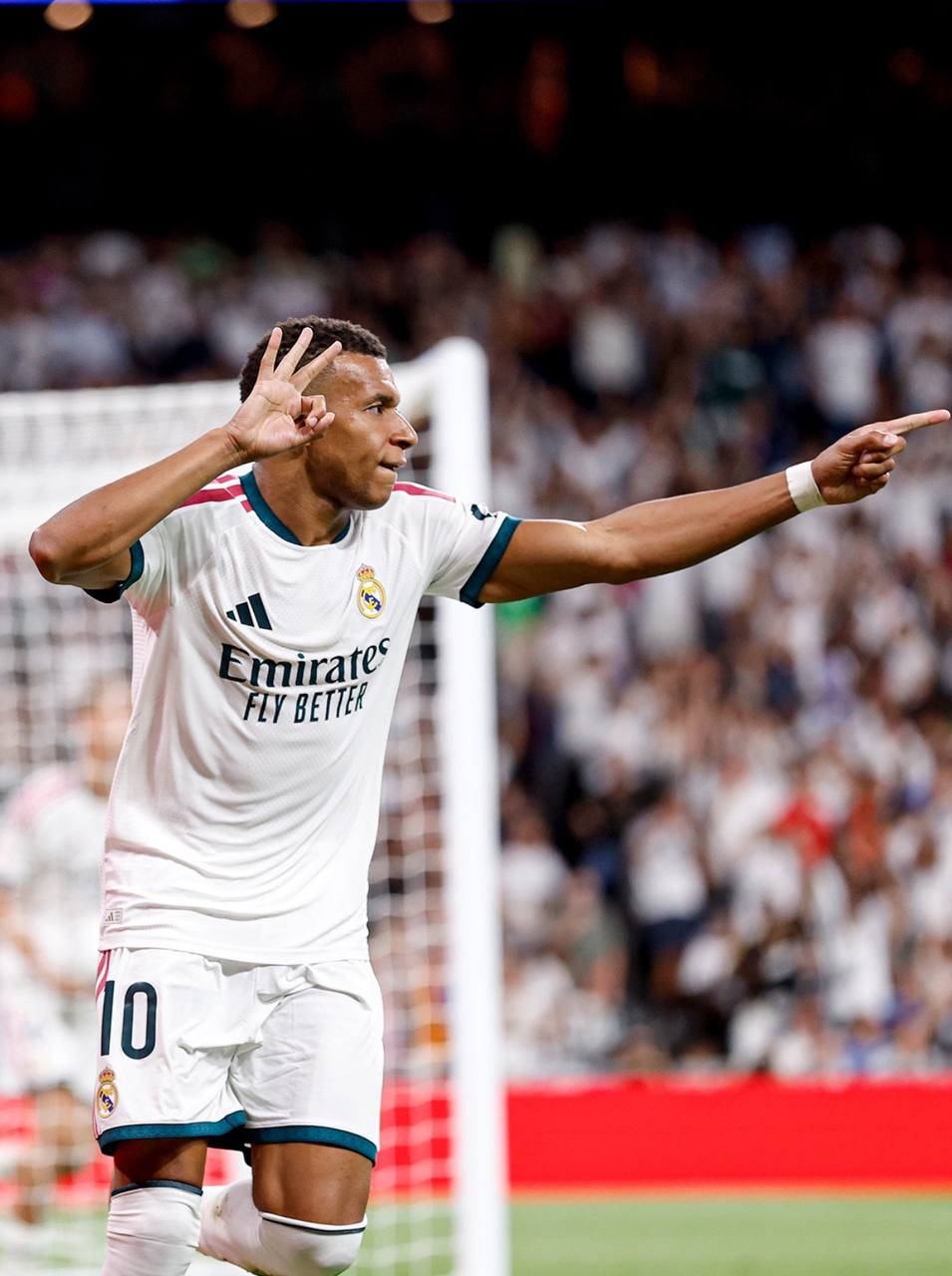 Kylian ‘diktatori’ zgjidh i vetëm ndeshjen, shënon tre gola në fitoren e Real Madridit