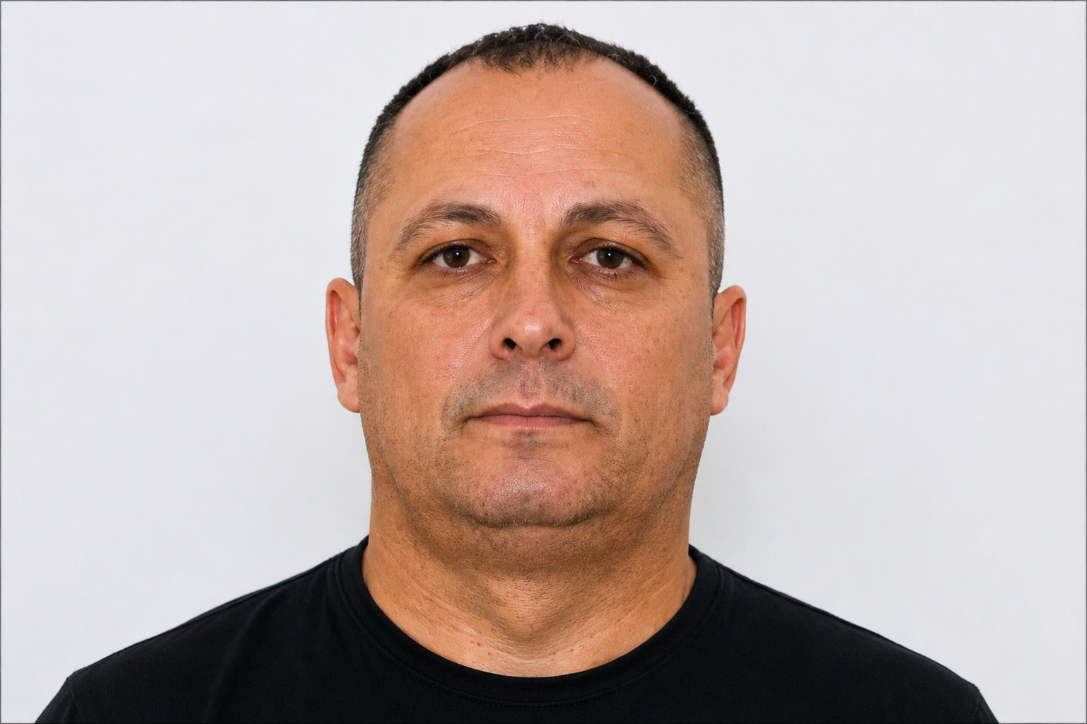 Pastroi paratë e kokainës: Arrestohet në Dubai Nexhmedin Danaj, ushtar i Visit të Pojës