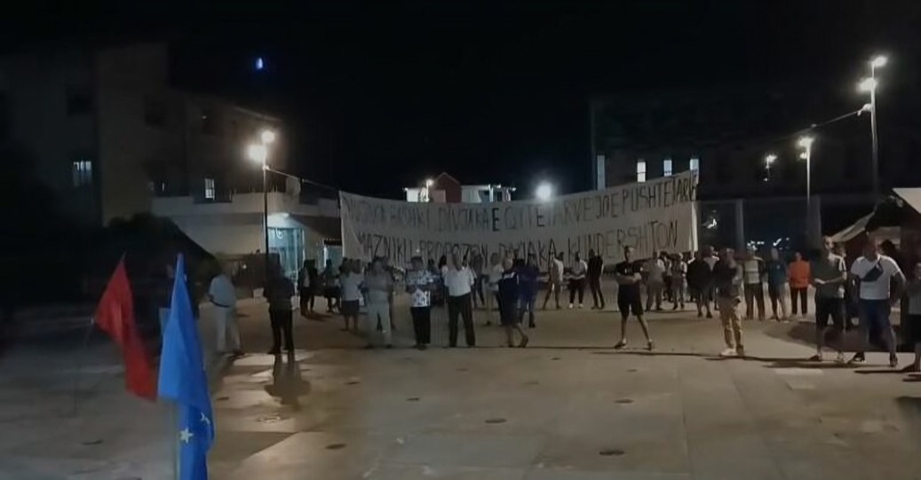  Rama na preu në besë   Divjaka kundër reformës territoriale  Nuk pranojmë bashkimin me Lushnjën