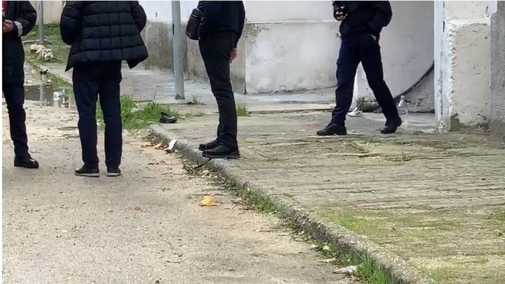 Ndodhej në gjendje të rënduar psikilogjike, 40-vjeçarja hidhet nga kati i 6-të dhe humb jetën