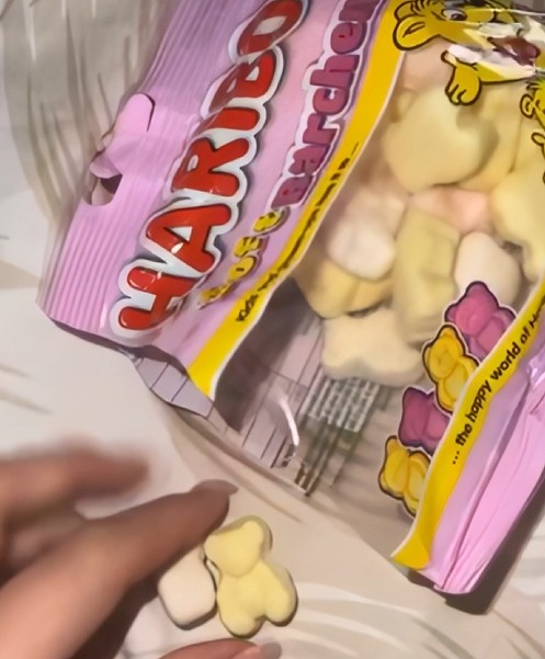 “Bleva këto haribo te BIO Market në Lezhë dhe vijnë era myk”