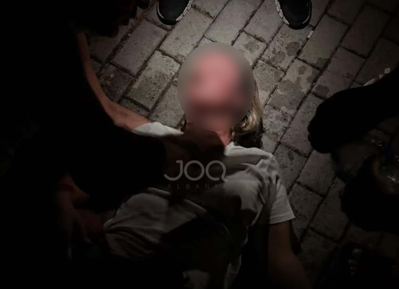 URGJENTE: Kërkohen familjarët e një zonje të gjetur në gjendje të rëndë