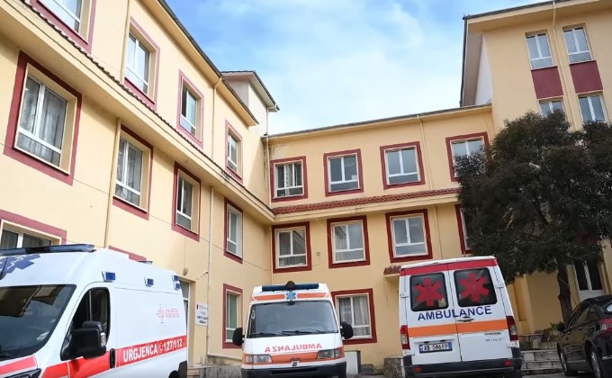 Vdekja e 36-vjeçares shtatzënë, nën hetim tre mjekë në maternitetin e Pogradecit