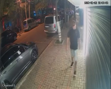 “Durrësi është kthyer në vendgrumbullim mbetjesh! I riu ndezi zjarr”
