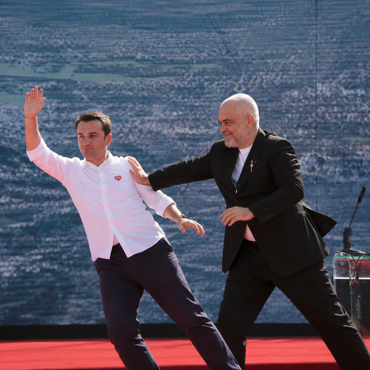 Rama: Veliaj ishte talent, por e hëngri pushteti dhe e futi në dhé