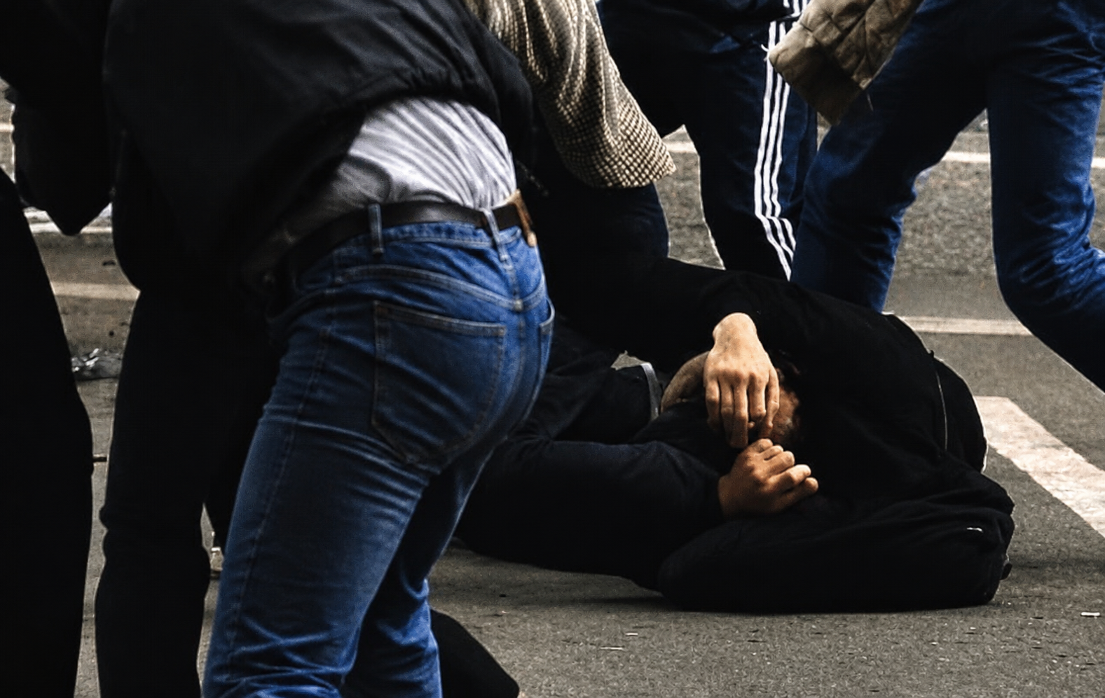 Sherri me thika në Pogradec ndodhi mes dy kushërinjve